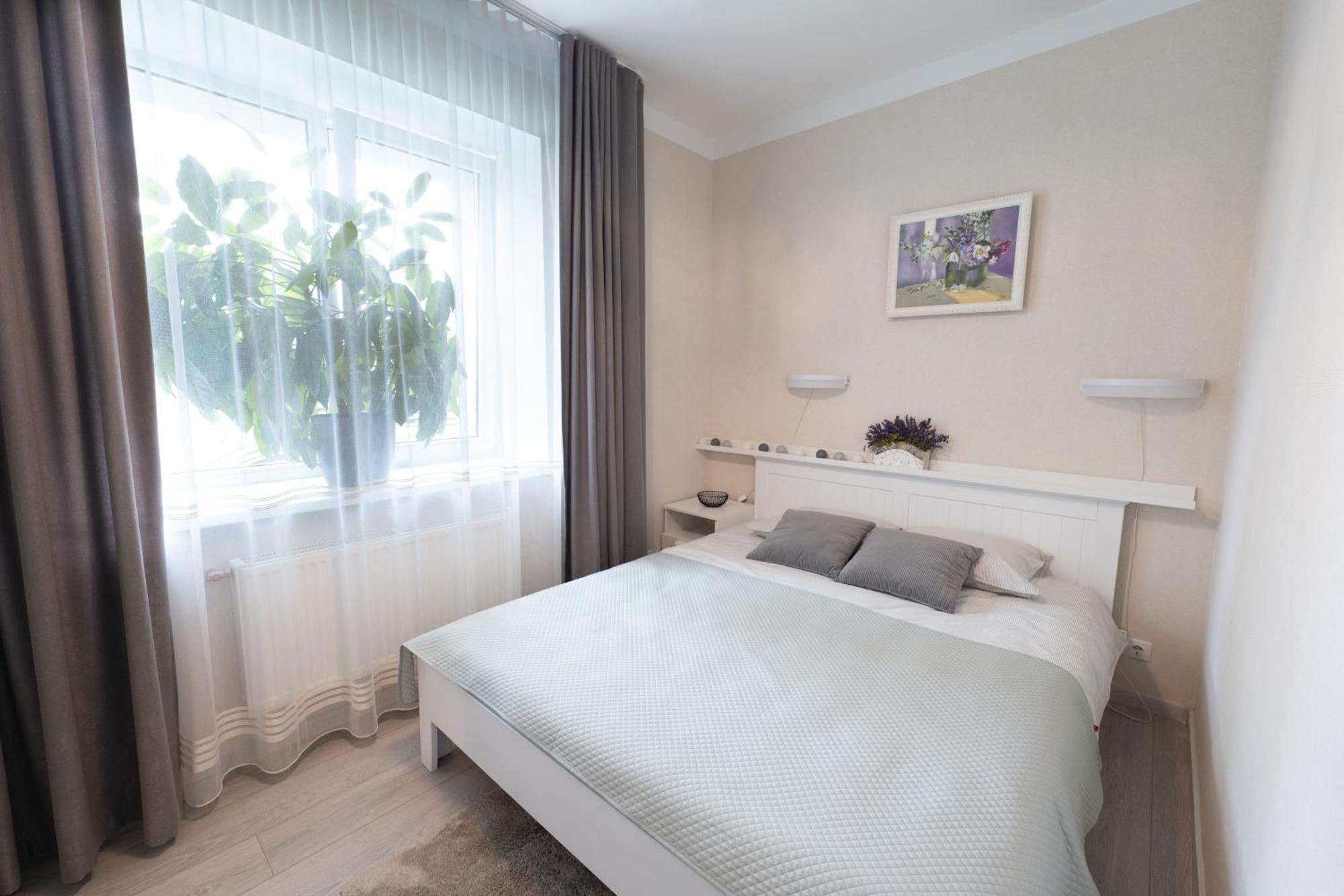 Centra Apartamenti Eliza Limbazi Exterior foto